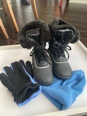 Baby Phat  Fur-Trim Winter 🥶 Boots 🥾 Women's 8.5 brand new